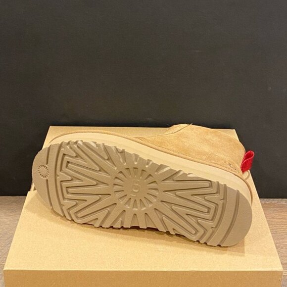 UGG Women's Neumel Platform Zip Chestnut Ankle Boots Bootie Shoes Flats NEW - Picture 4 of 4